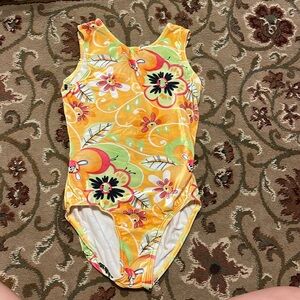 Like new girls youth GK leotard